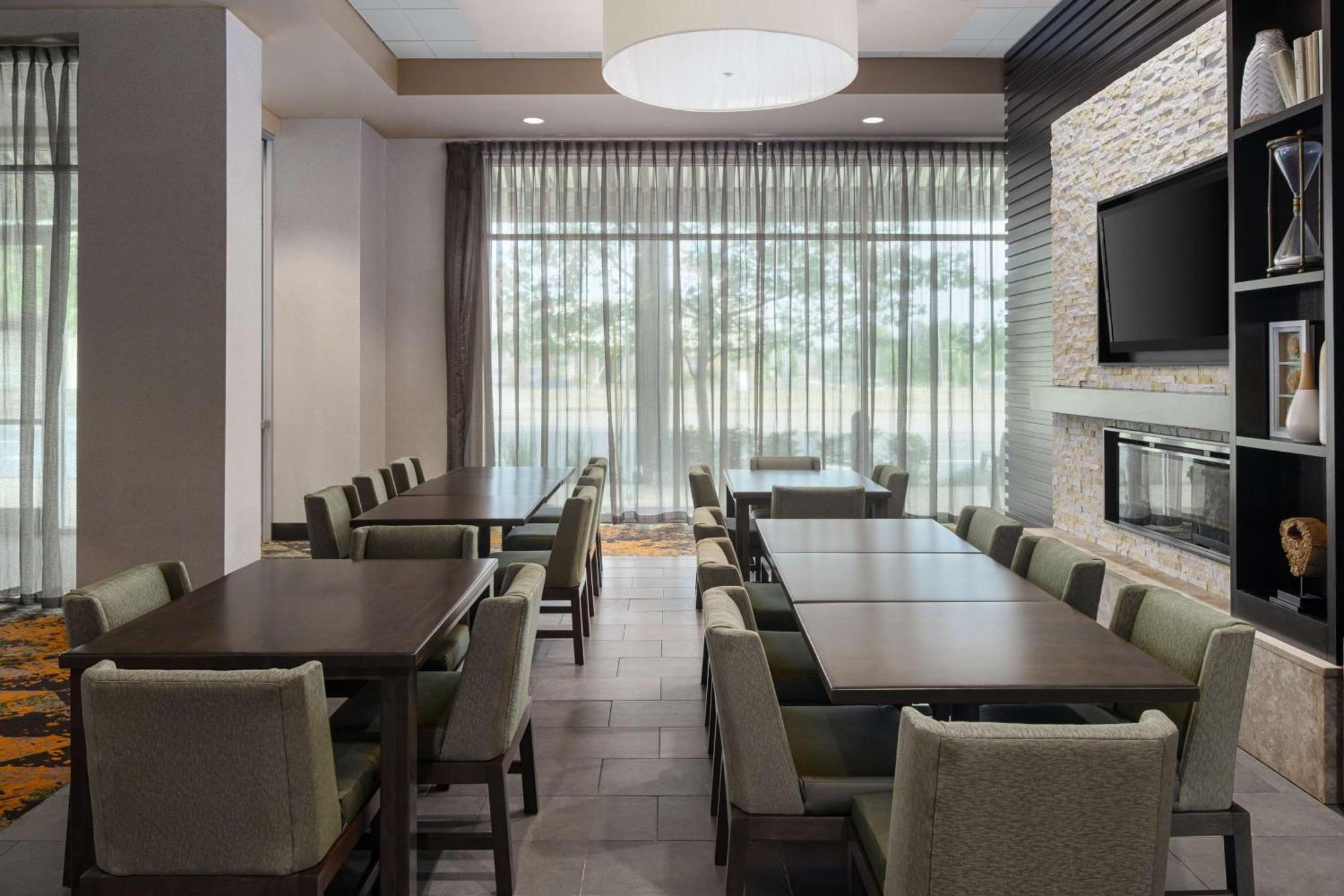 Homewood Suites Springfield Exterior foto